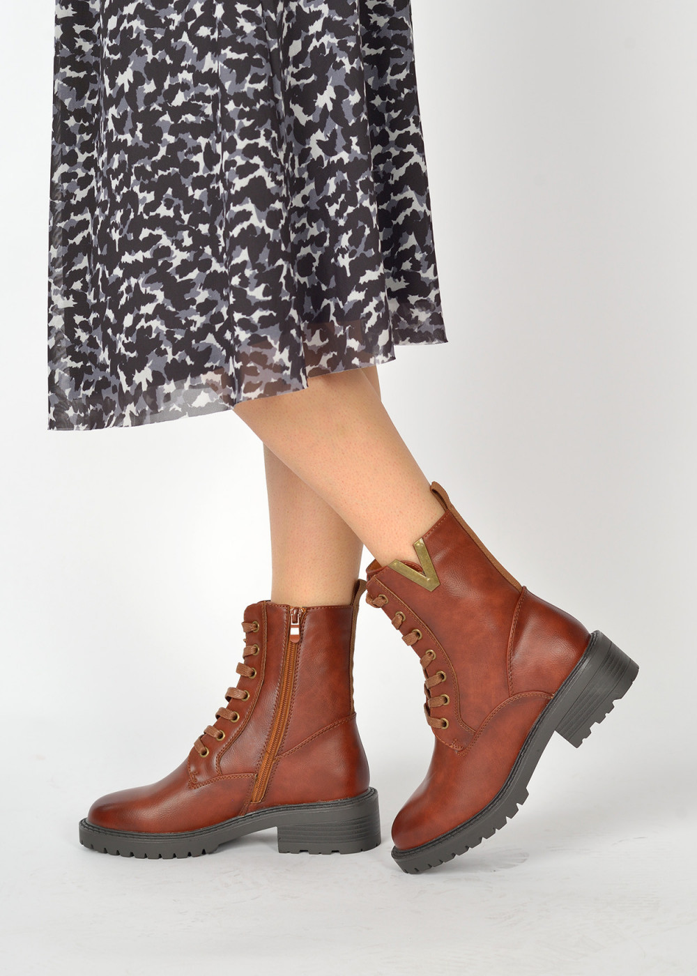 Brown tan lace up ankle boots 3