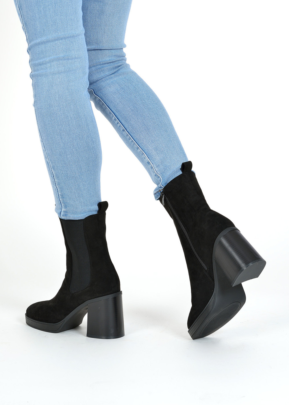 Black heeled midi boots 2