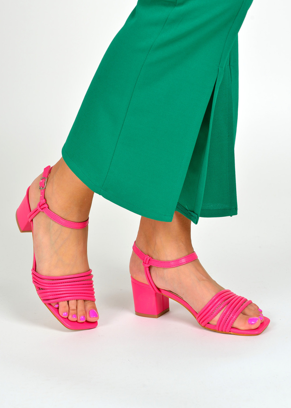 Fuchsia strappy heeled sandals 1