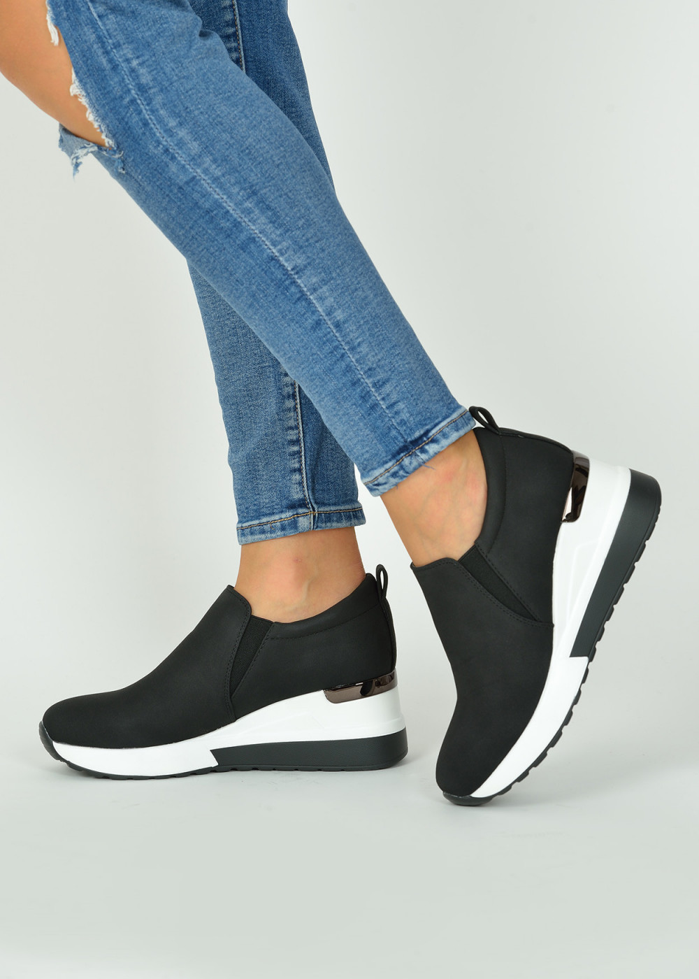 Womens High Top Vulcanized Dressy Wedge Shoes 2022 Autumn/Winter Wedge  Shoes With Zipper, Chunky Sneakers, And Plus Size Options T230826 From  Sts_016, $2.66 | DHgate.Com