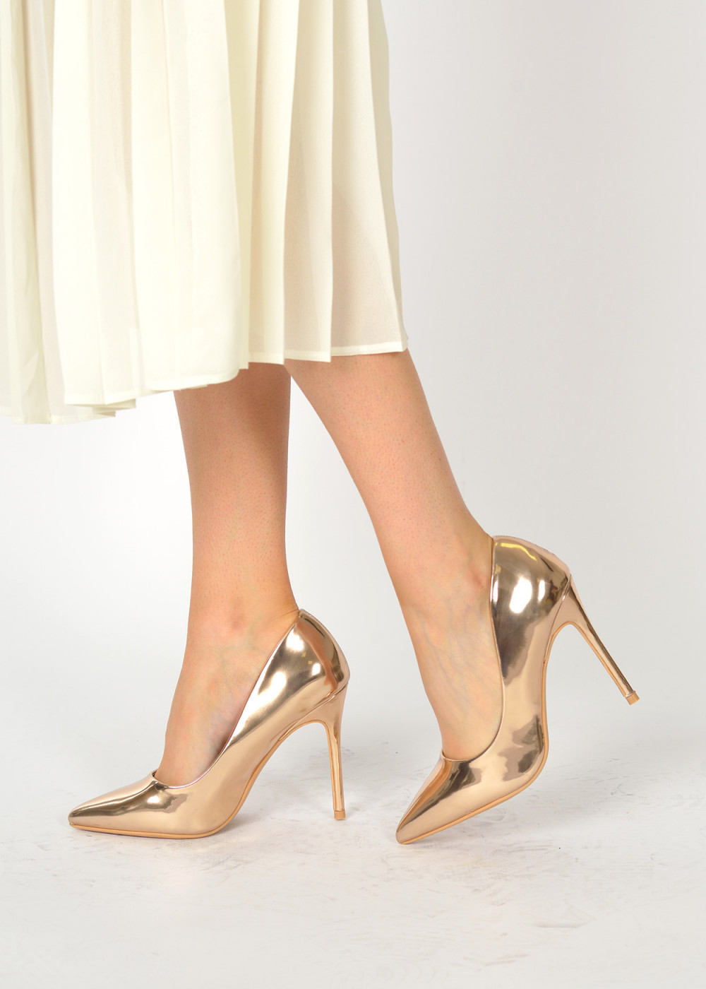 Rose gold court shoes 3