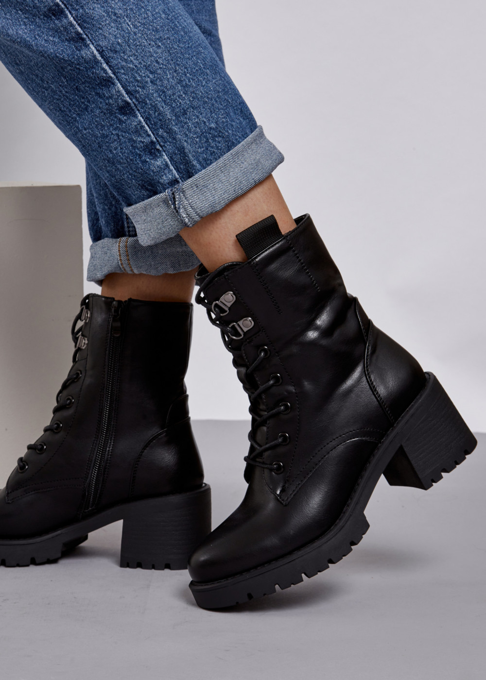 Black lace up heeled ankle boots 4