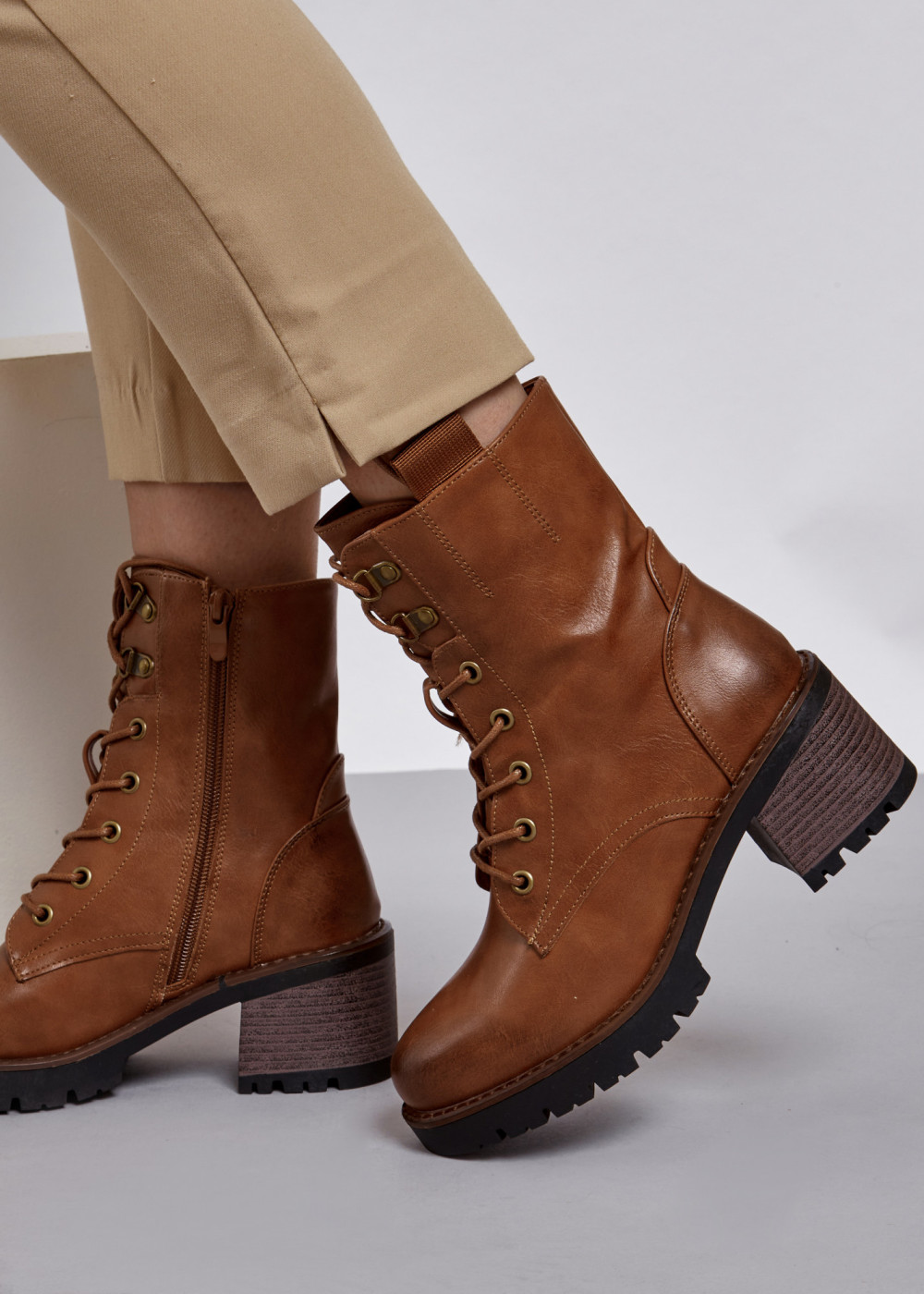 Brown tan lace up heeled ankle boots 4