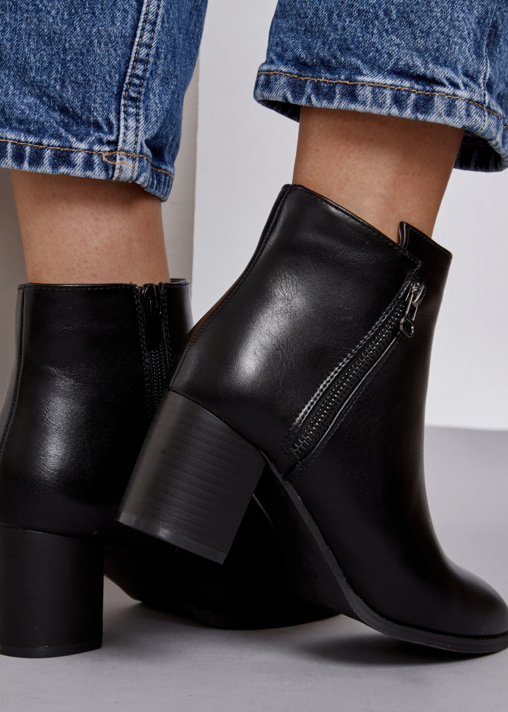 Black zip detail heeled ankle boot 2