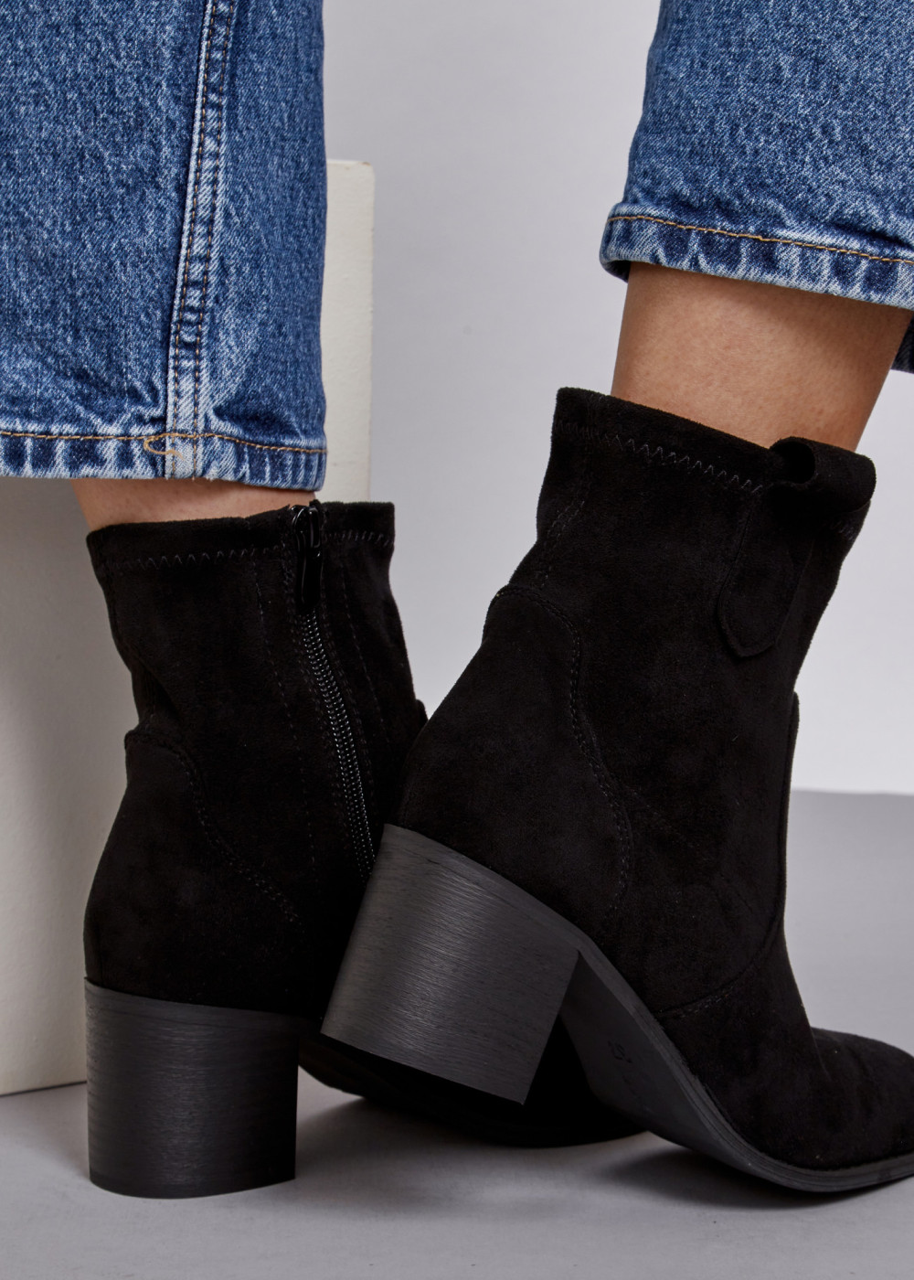 Black rustic heeled ankle boots 2