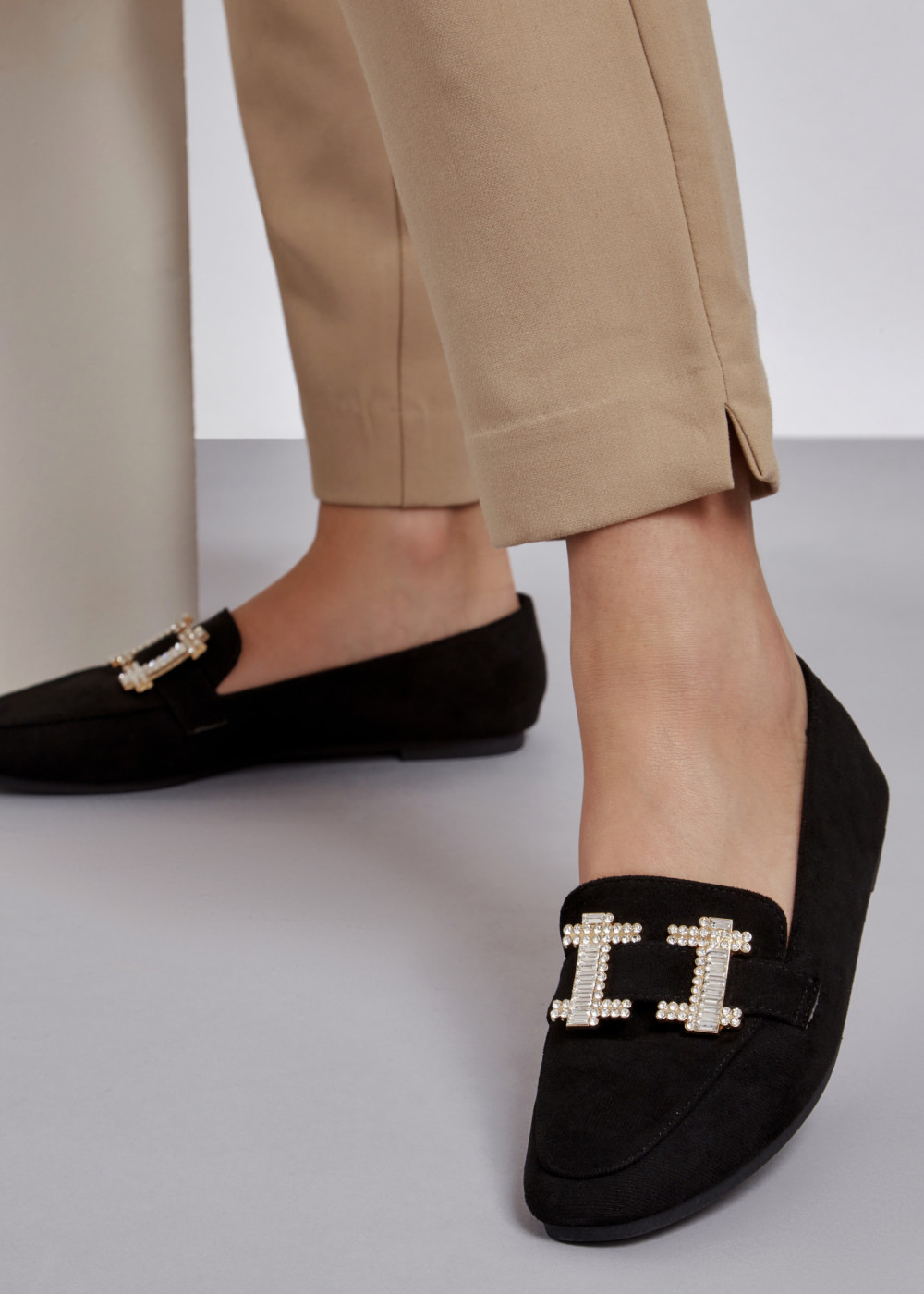 Black diamante brooch detailed loafers 1