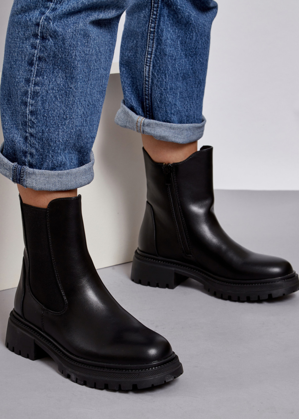 Black chunky chelsea ankle boots 1