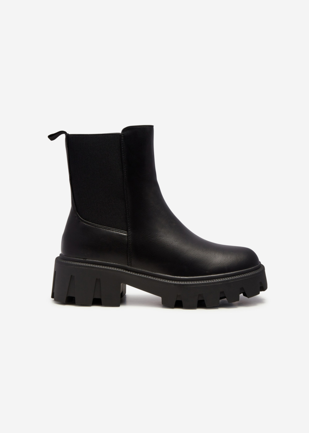 Black chunky chelsea boots 3