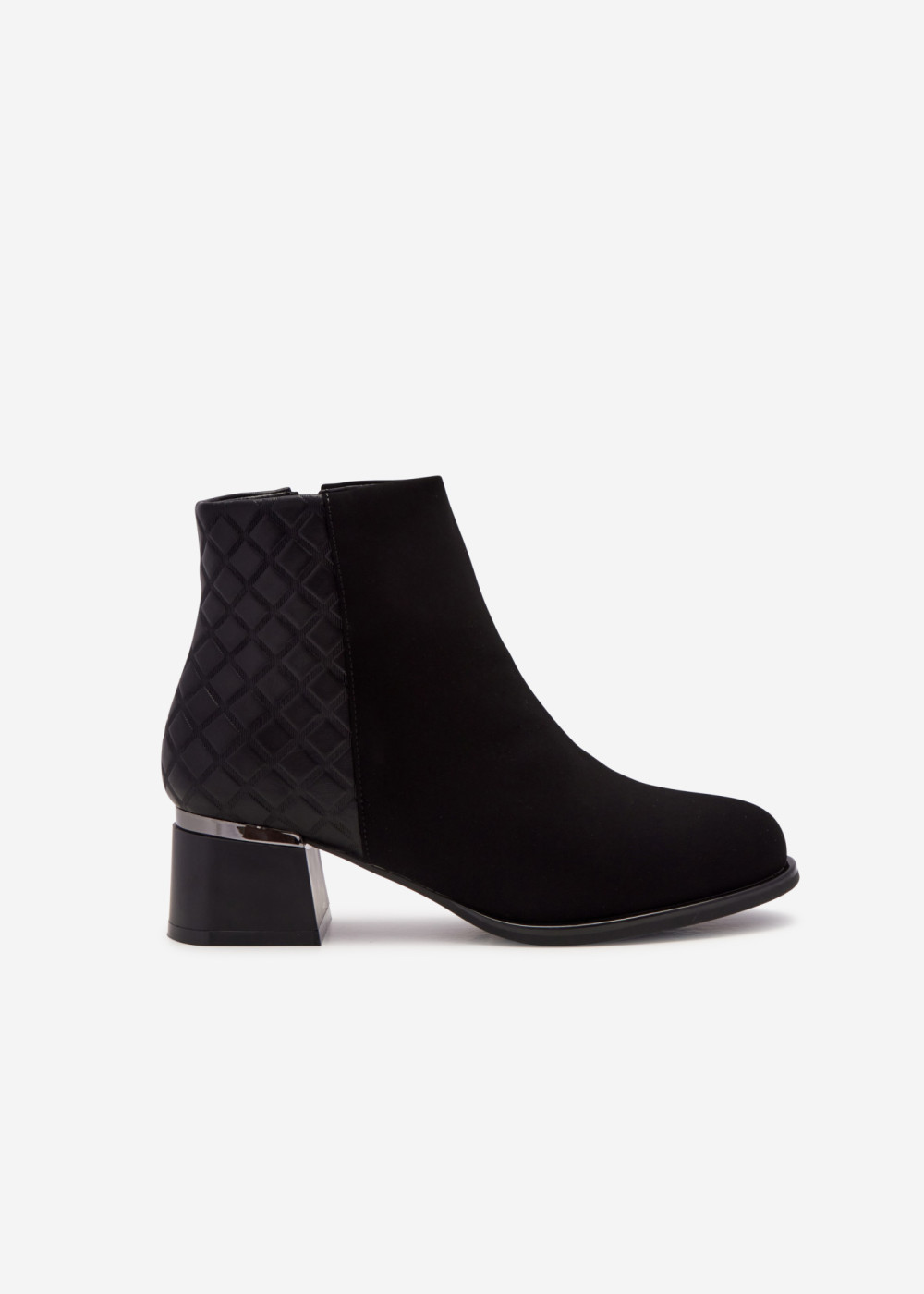 Black diamond pattern heeled ankle boots 3