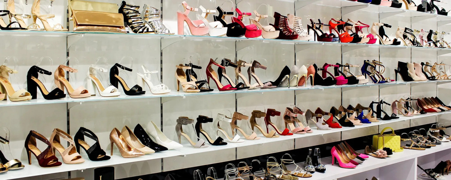 Fashion sales shoe shop