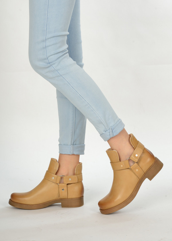 Beige ring cut out ankle boots
