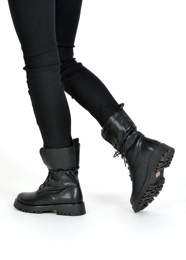 Black lace up army boots 2