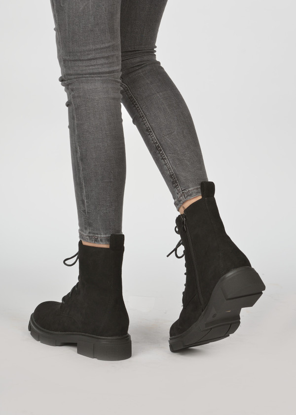 Black chunky lace up boots 2