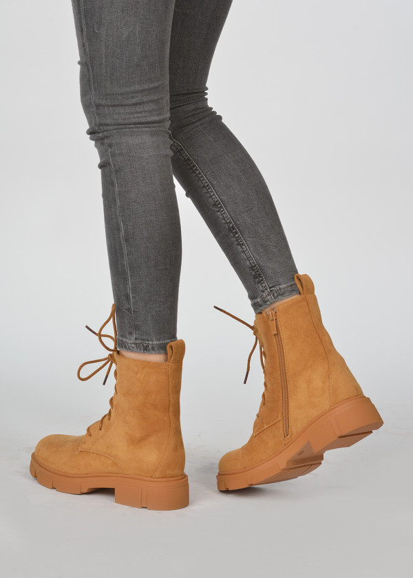 Brown tan chunky lace up boots 2