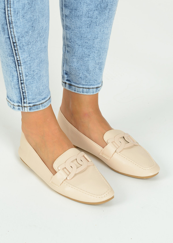 Beige chain detail loafers 2