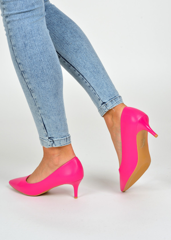 Fuchsia court shoes 2