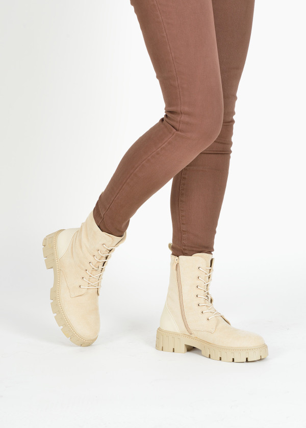 Beige suede lace up army boots 1