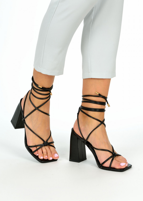 Black block heeled strappy sandals 1