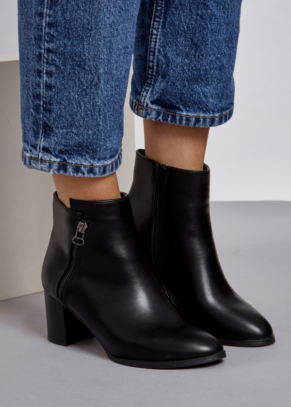 Black zip detail heeled ankle boot