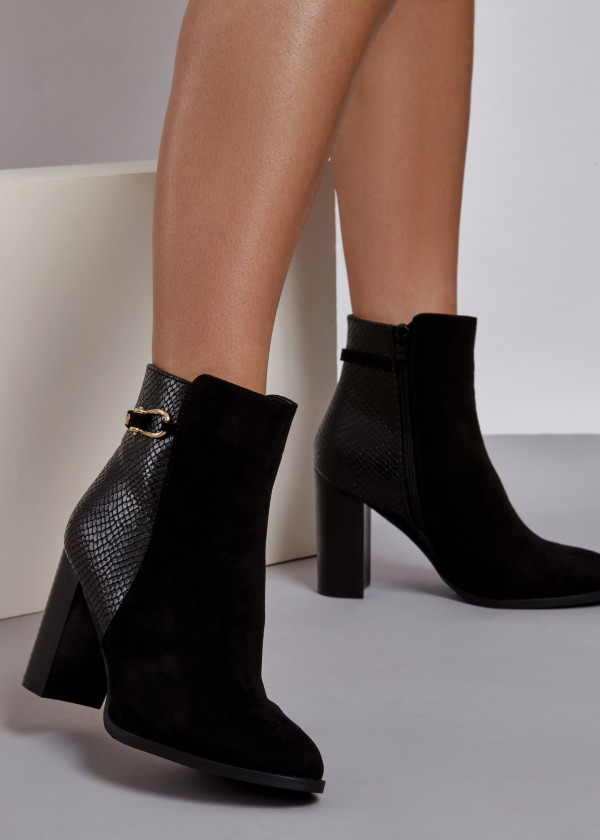 Snake black hot sale boots