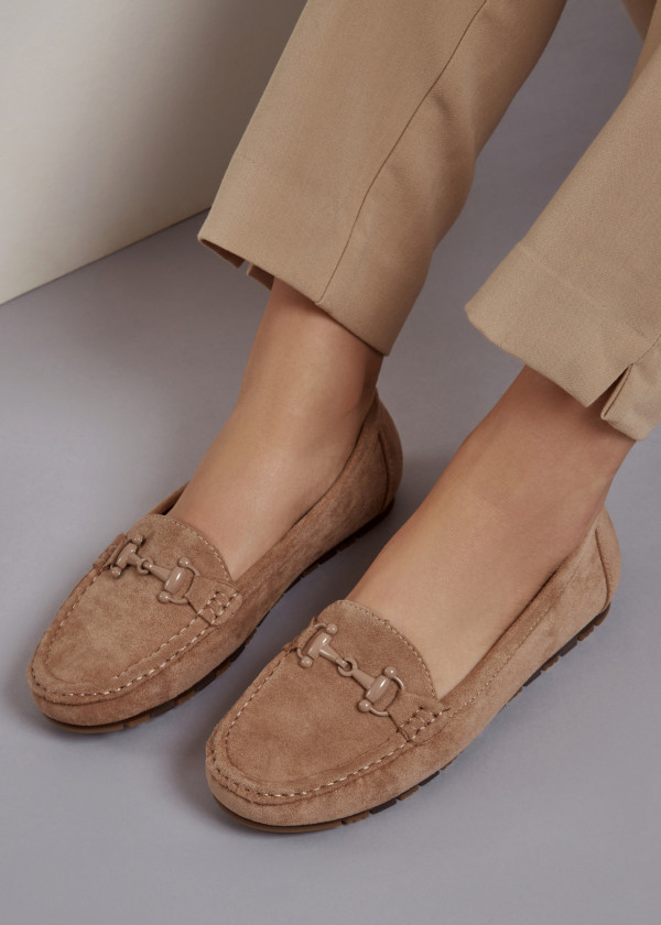 Khaki snaffle detailed loafers