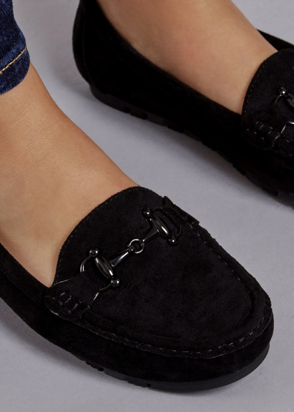 Black snaffle detailed loafers 2