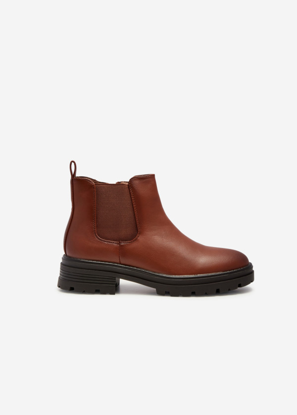 Brown tan low cut chelsea boots 3