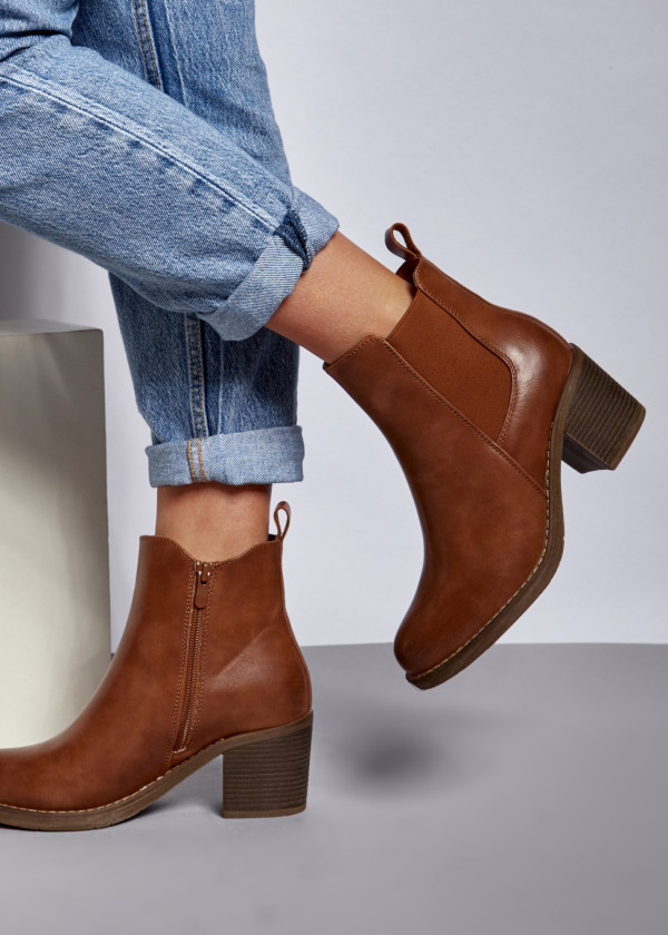 Brown tan heeled chelsea ankle boots 1