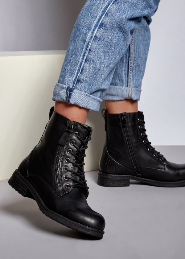 Black zip detail flat ankle boots