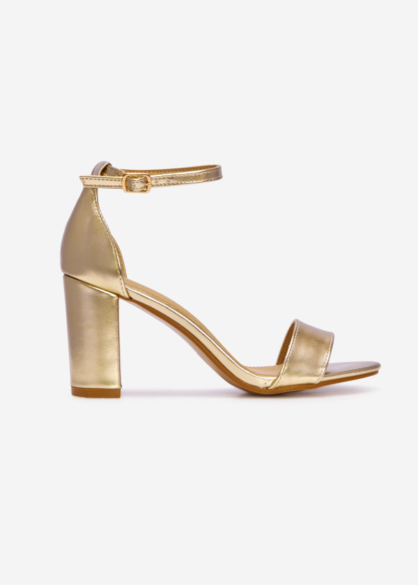 Gold block heeled simple sandal 3