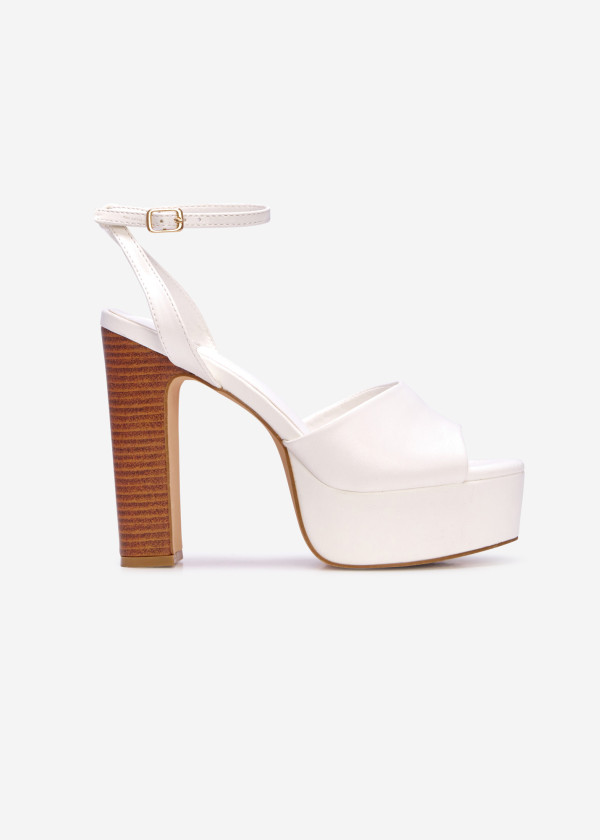 White peep-toe platform sandals 3