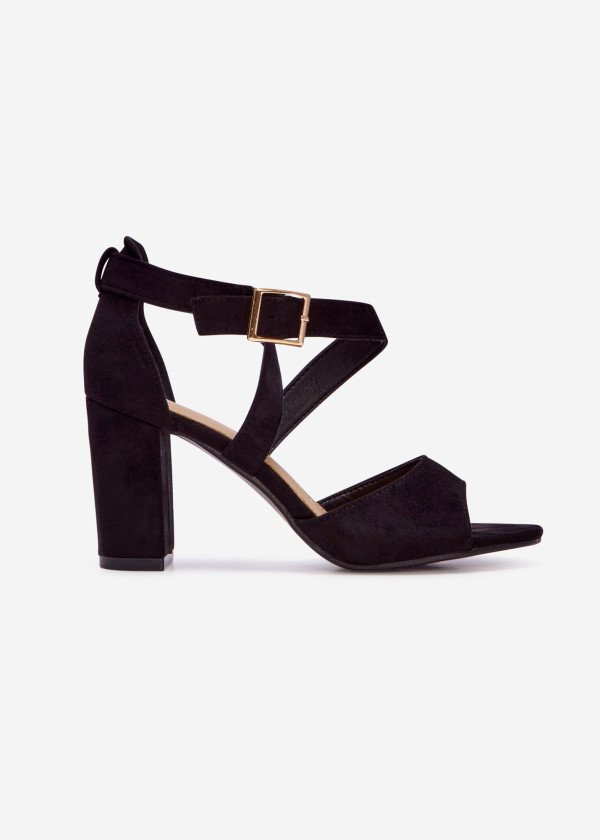 Black cross strap block heeled sandals 3