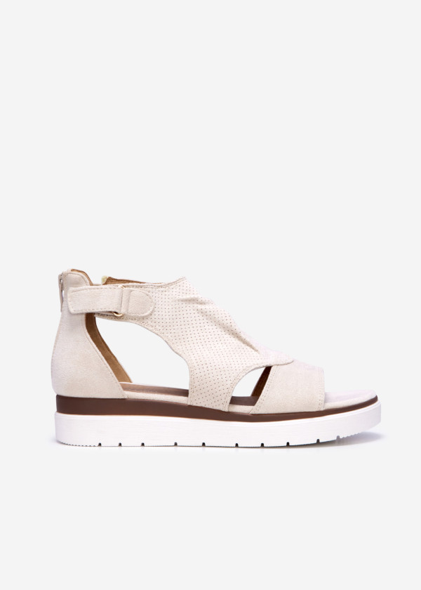 Beige cut-out low wedge sandal 3