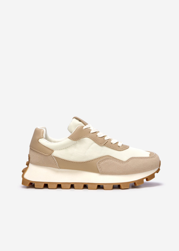 Beige chunky retro lace up sneaker 3