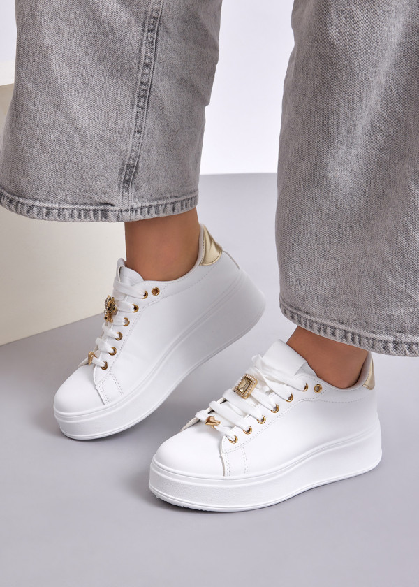 White bee-charm flatform sneakers 2