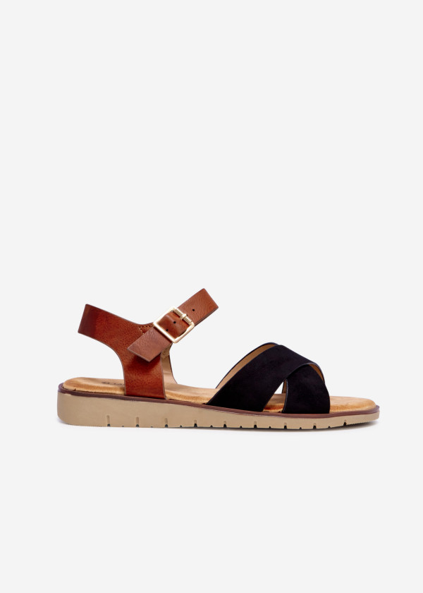 Black cross-strap detail sandals 3