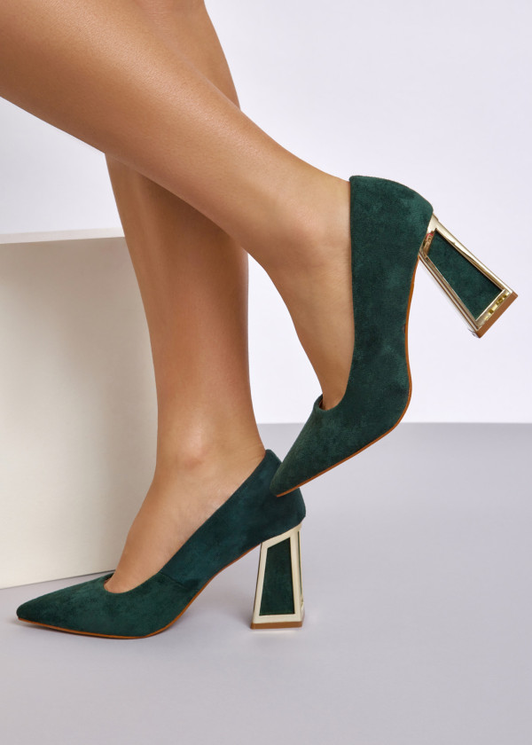 Green chrome accented block heel court shoe 1