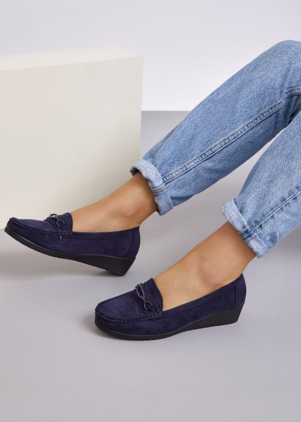 Navy chain-bar low wedge loafer 1