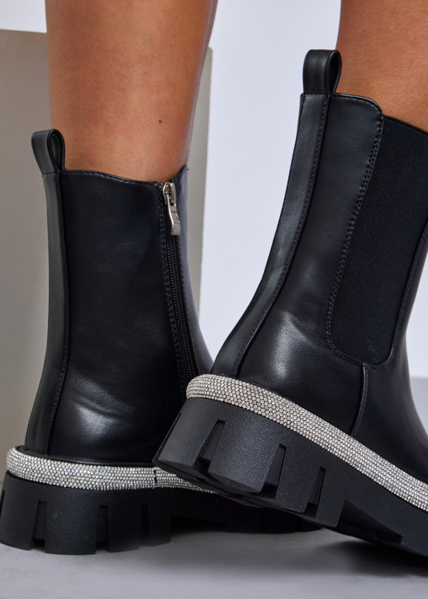 Black chelsea boot with diamante-trimmed sole 2