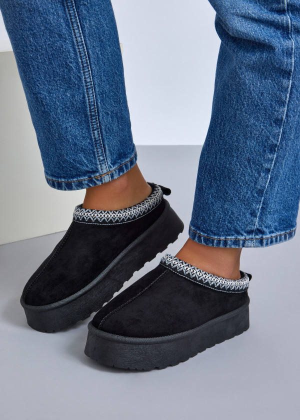 Black cozy slip-on platform mules 2