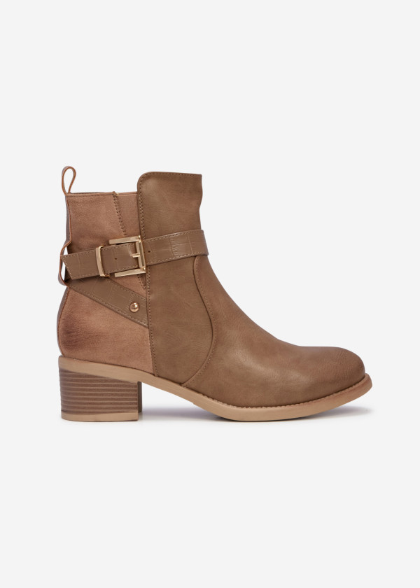 Khaki buckled ankle boots with block heel 3