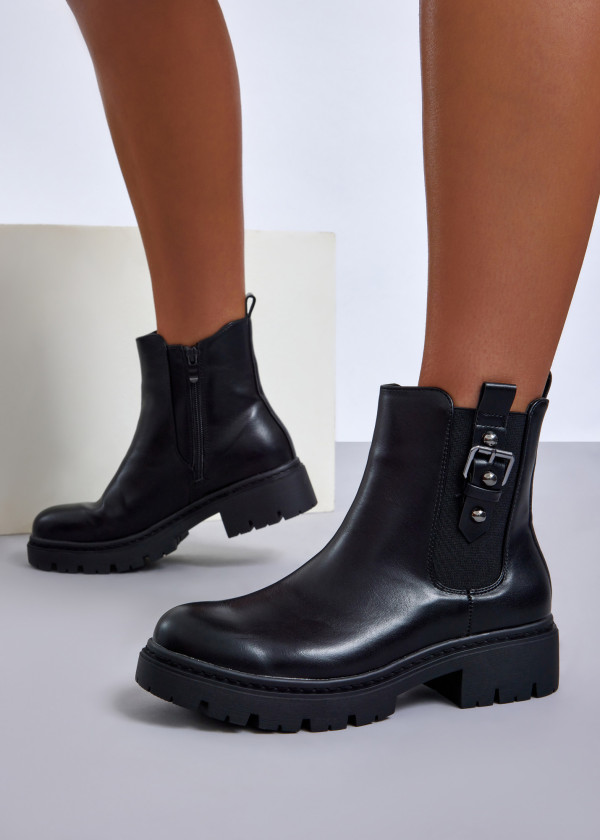 Black chelsea boots with buckle accent 4