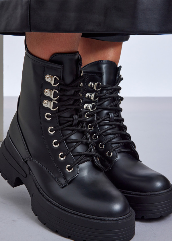 Black Combat Platform Boots 1