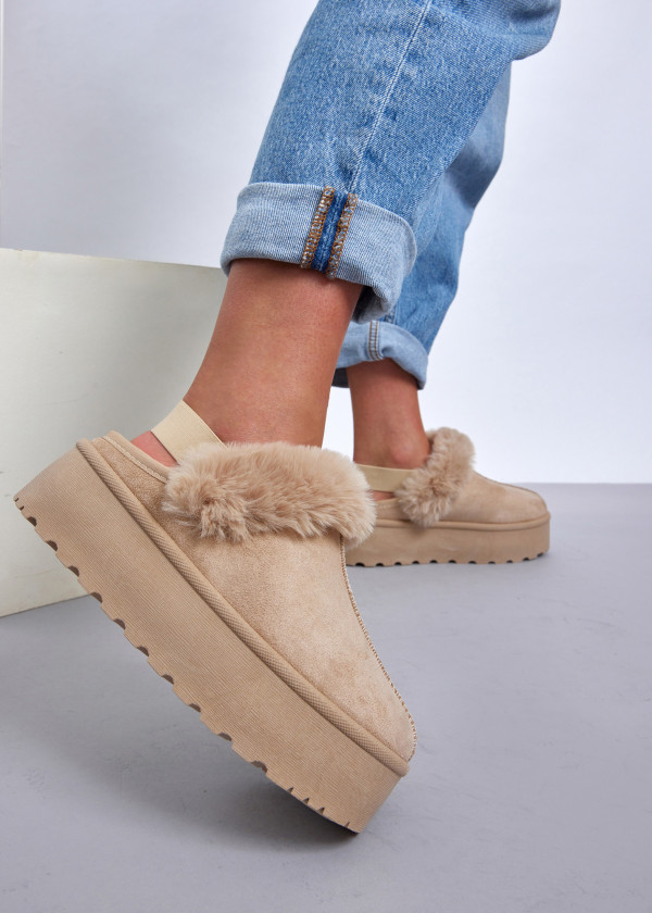 Beige Platform Shoes with Faux Fur Trim