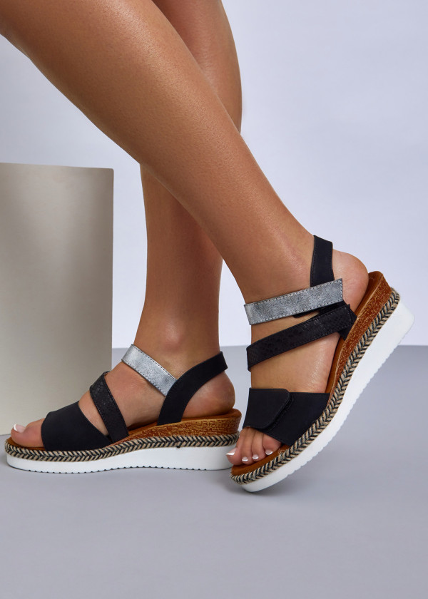 Black Metallic Strap Platform Sandals 1