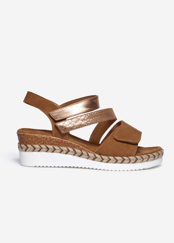 Tan Metallic Strap Platform Sandals 3