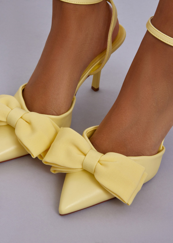 Yellow Pointed-Toe Stilleto 1