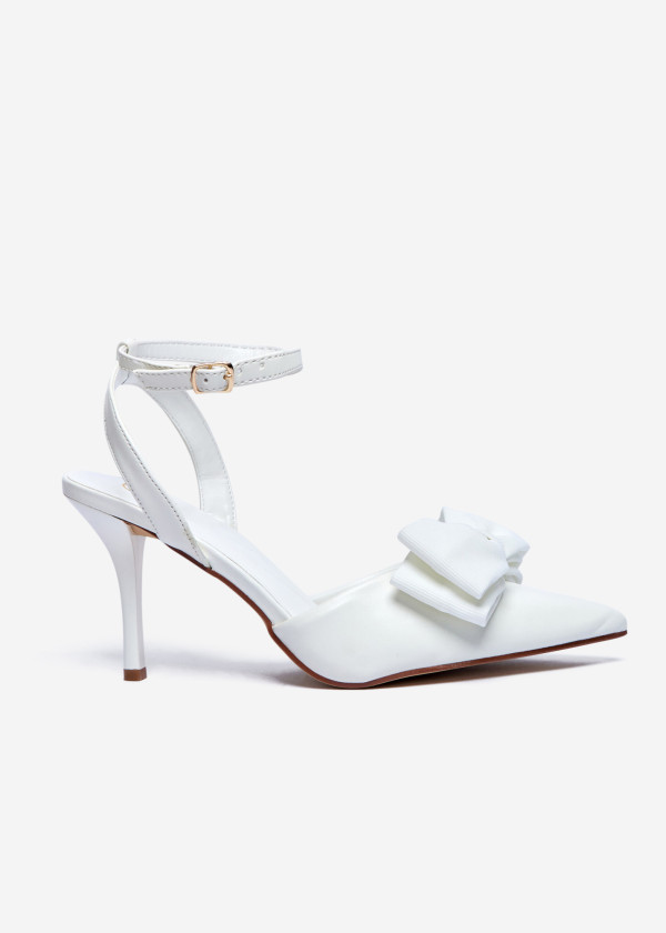 White Pointed-Toe Stilleto 3
