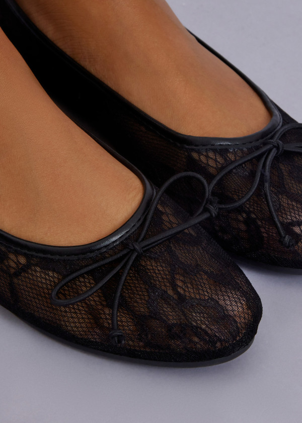 Black Lace Ballet Flats with Bow Detail 1