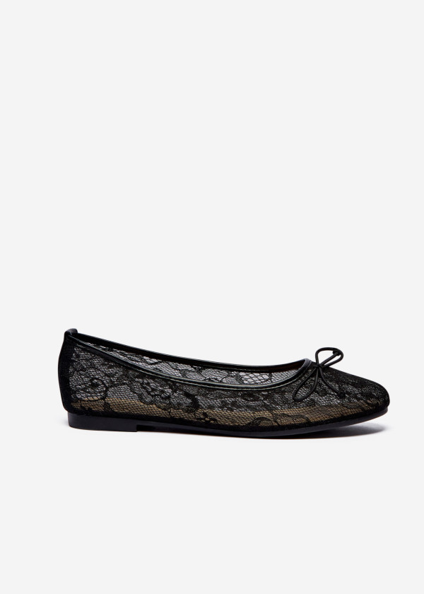 Black Lace Ballet Flats with Bow Detail 3